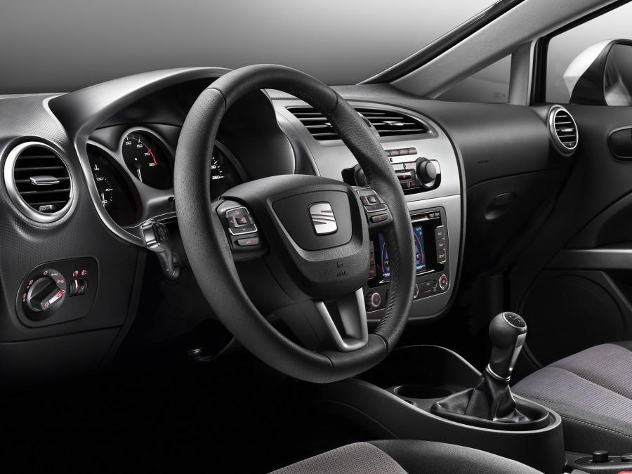  Seat Leon 2009 года  (фото 78 из 104)